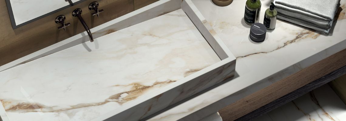 Столешницы из кварцевого агломерата для ванной комнаты